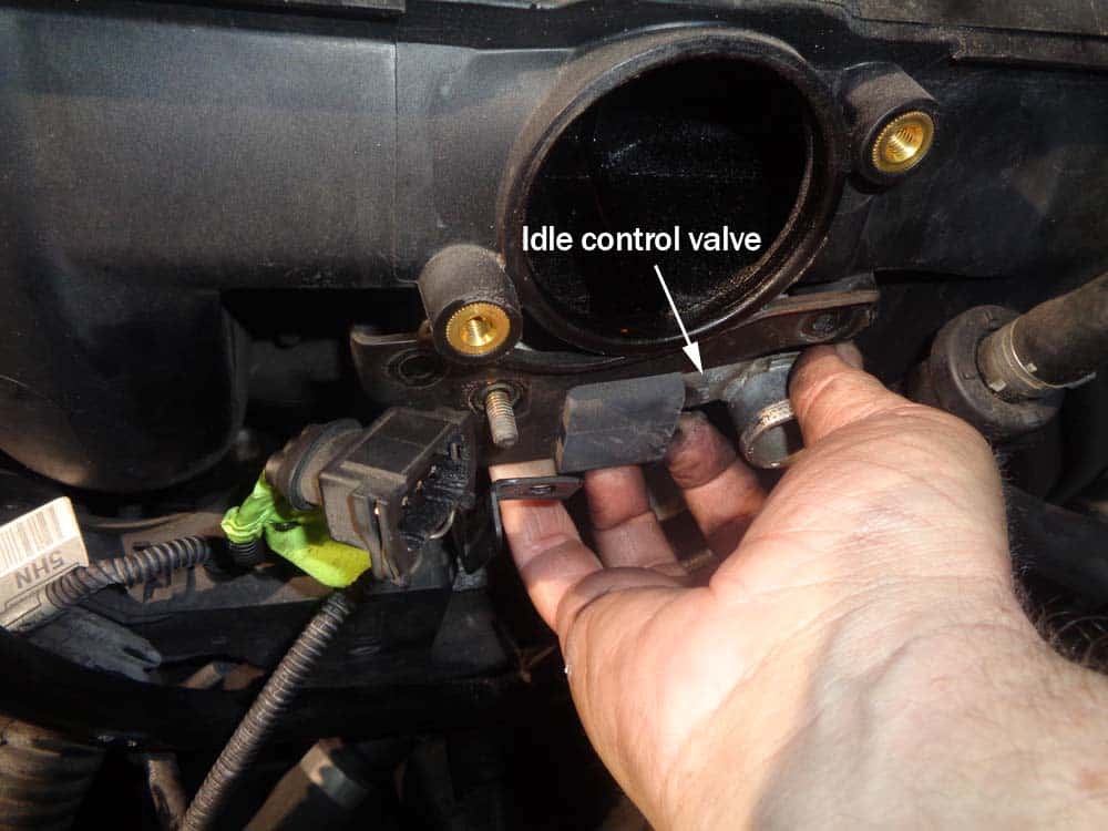 See C2824 repair manual